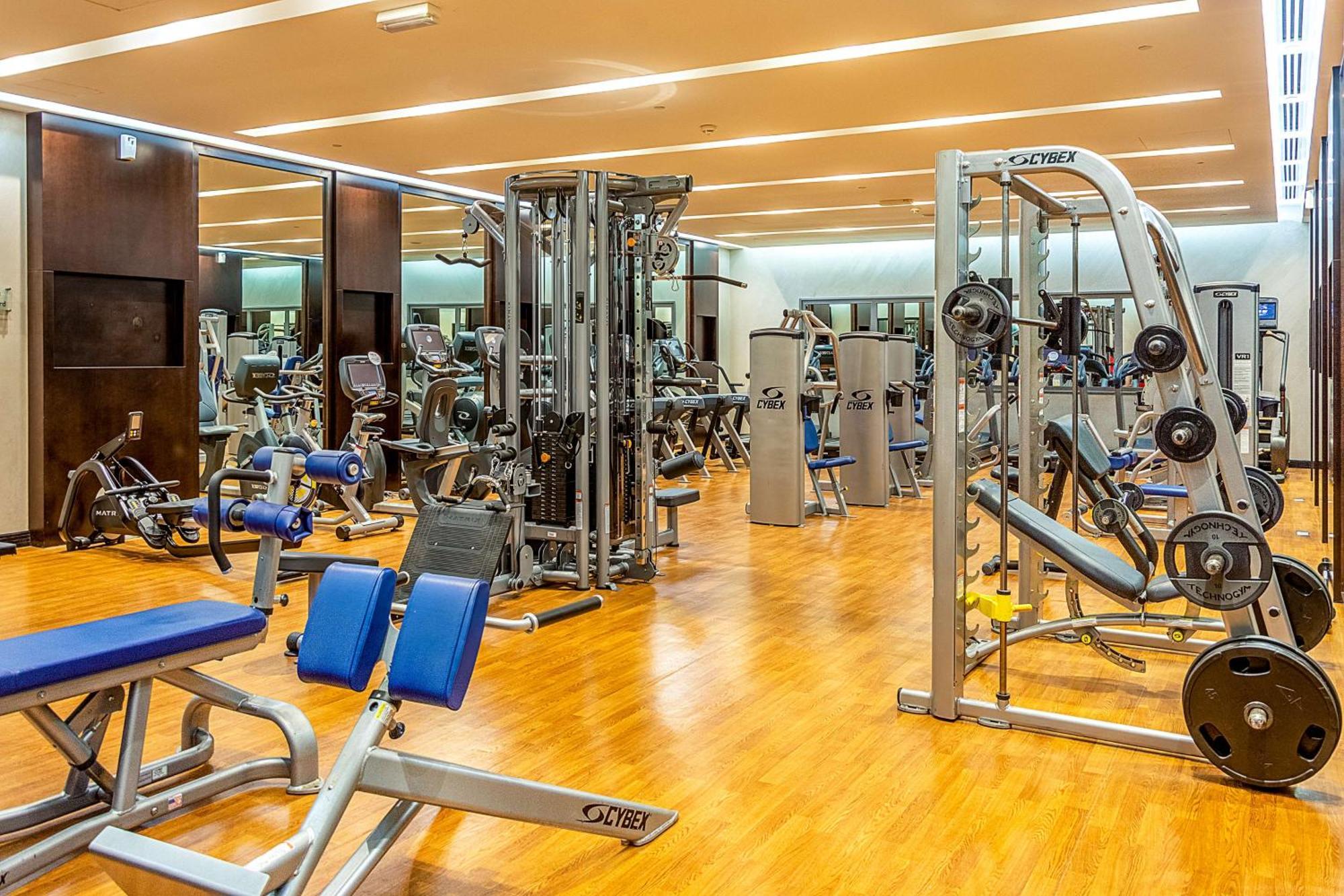 Radisson Blu Hotel & Resort, Soar Exterior foto The gym at the hotel